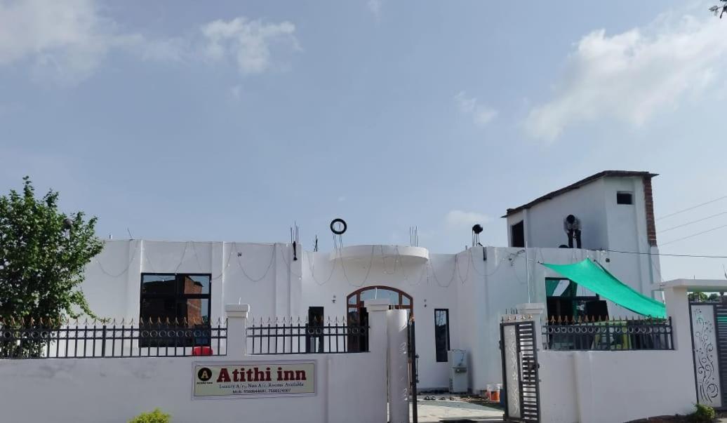 Atithi Inn Khajurāho Zewnętrze zdjęcie