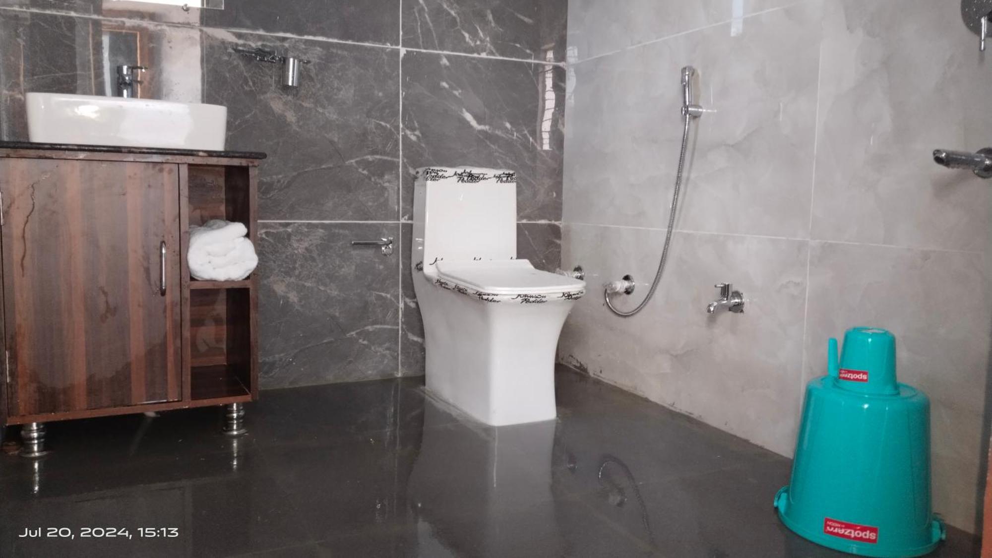 Atithi Inn Khajurāho Zewnętrze zdjęcie