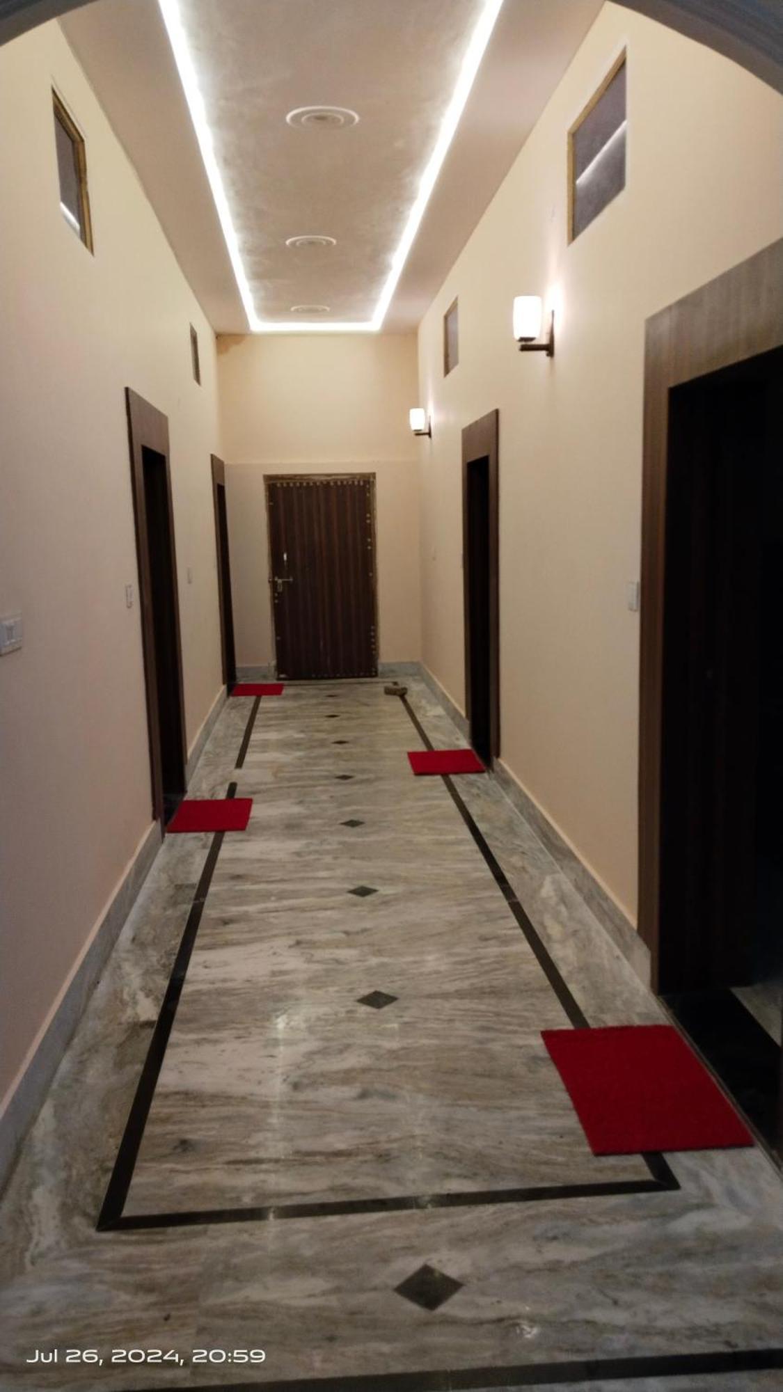 Atithi Inn Khajurāho Zewnętrze zdjęcie