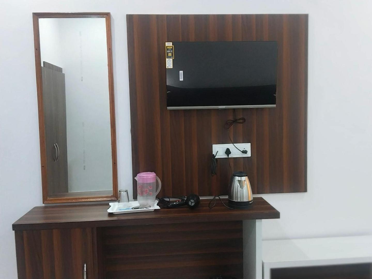 Atithi Inn Khajurāho Zewnętrze zdjęcie