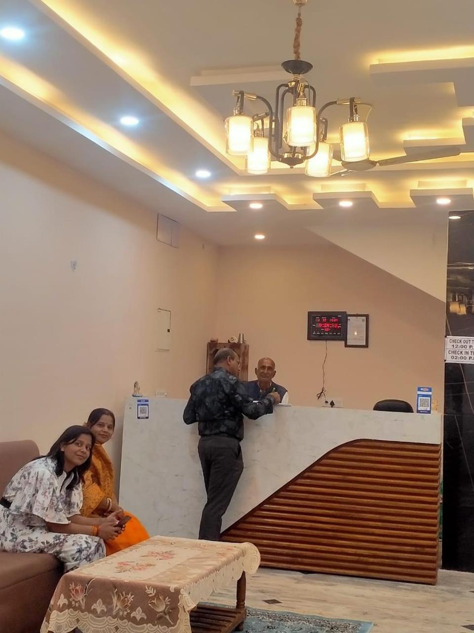 Atithi Inn Khajurāho Zewnętrze zdjęcie